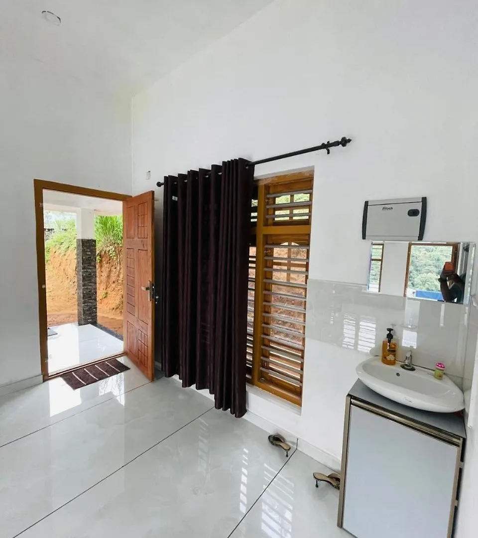 Holiday home Aphrodite Home Stay Pinangode